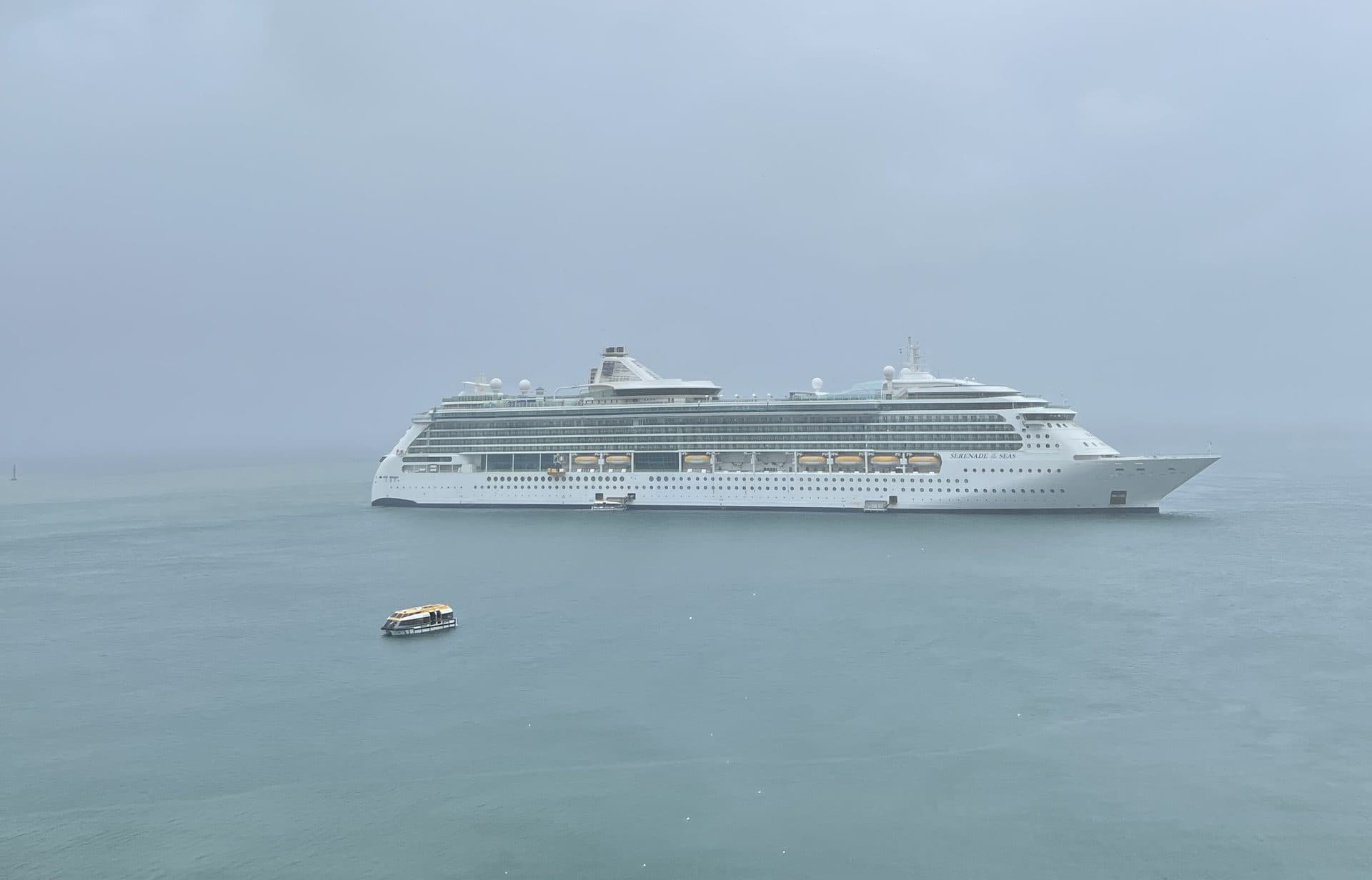 Serenade of the Seas sharing Roatán port, Dec 27 2022