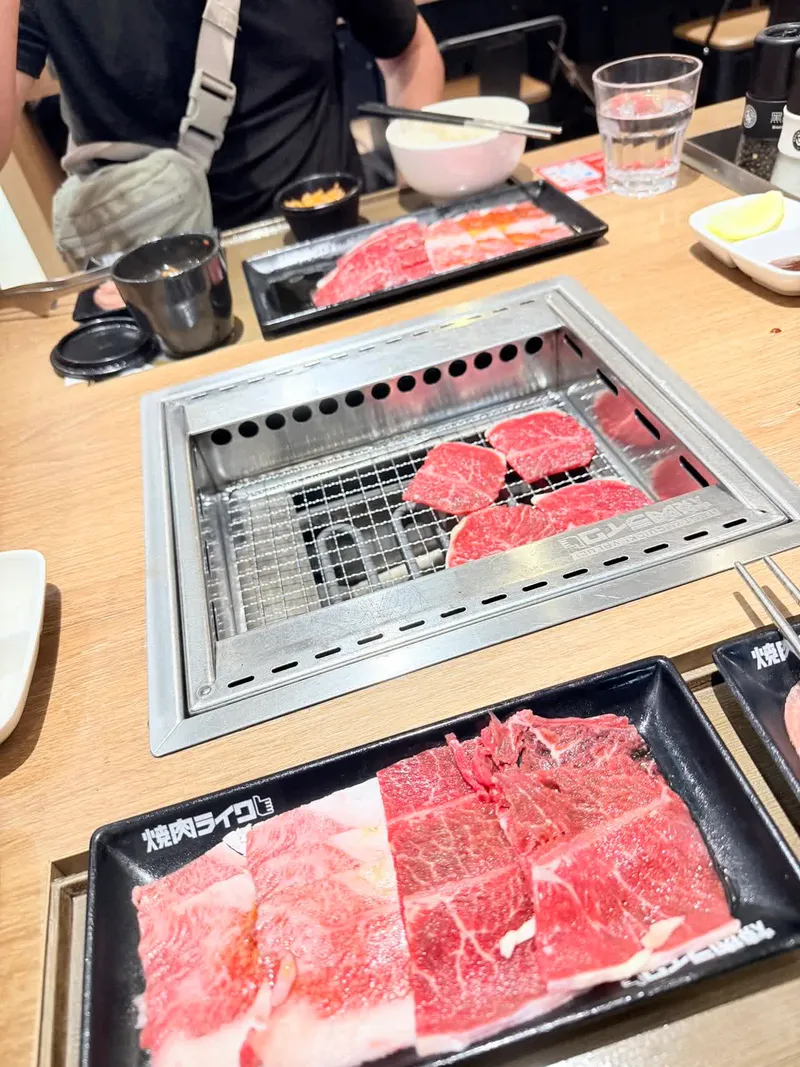 Japanese yakiniku wagyu on the grill