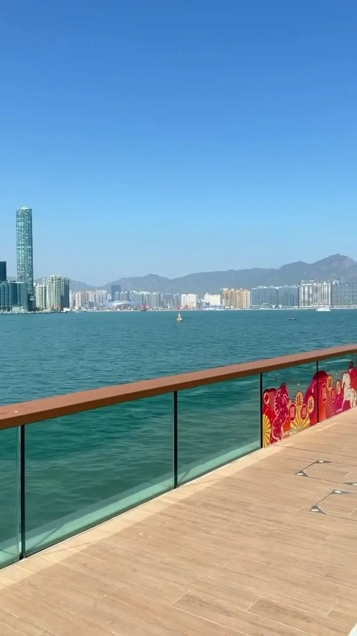 Daytime view from the pier